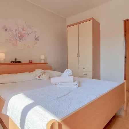 Apartment Ferienwohnung Fur 4 Personen Ca 100 Qm In Umag, Istrien Istrische Riviera