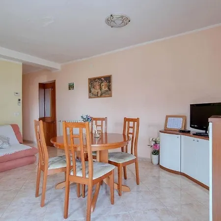 Apartment Ferienwohnung Fur 4 Personen Ca 100 Qm In Umag, Istrien Istrische Riviera Umag