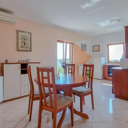 Ferienwohnung Fur 4 Personen Ca 100 Qm In Umag, Istrien Istrische Riviera Apartment Umag