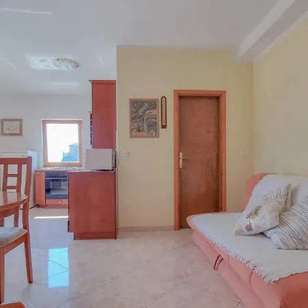 Apartment Ferienwohnung Fur 4 Personen Ca 100 Qm In Umag, Istrien Istrische Riviera *