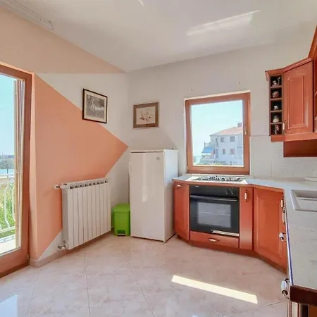 Ferienwohnung Fur 4 Personen Ca 100 Qm In Umag, Istrien Istrische Riviera Apartment *